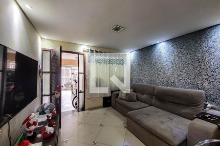 sala de estar de casa à venda com 2 quartos, 120m² em Parque Fongaro, São Paulo
