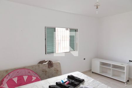 Casa à venda com 242m², 4 quartos e 2 vagas Casa à venda com 242m², 4 quartos e 2 vagasQuarto 3