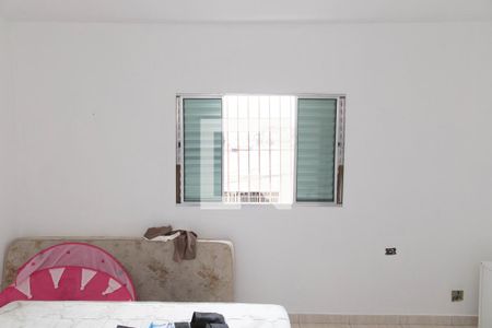 Casa à venda com 242m², 4 quartos e 2 vagas Casa à venda com 242m², 4 quartos e 2 vagasQuarto 3