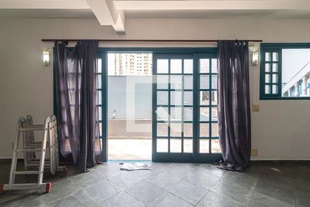 Casa à venda com 55m², 1 quarto e 1 vagaEntrada