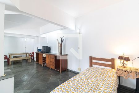 Quarto de casa para alugar com 1 quarto, 55m² em Perdizes, São Paulo