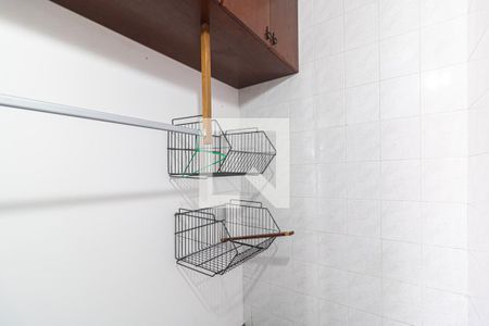 Casa à venda com 55m², 1 quarto e 1 vagaCloset