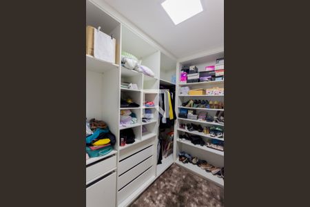 Apartamento à venda com 197m², 3 quartos e 3 vagasCloset