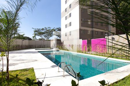 Apartamento para alugar com 37m², 2 quartos e sem vagaÁrea comum - Piscina