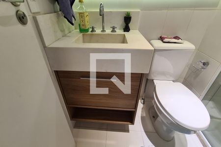 Apartamento à venda com 77m², 2 quartos e 1 vaga Apartamento à venda com 77m², 2 quartos e 1 vagaBanheiro