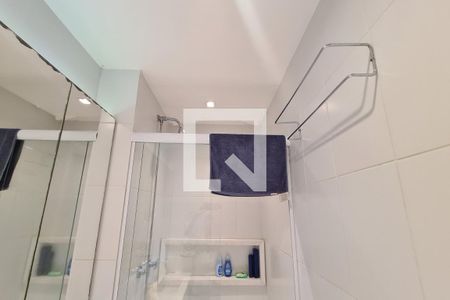 Apartamento à venda com 77m², 2 quartos e 1 vaga Apartamento à venda com 77m², 2 quartos e 1 vagaBanheiro da Suíte