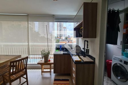 Apartamento à venda com 77m², 2 quartos e 1 vaga Apartamento à venda com 77m², 2 quartos e 1 vagaVaranda gourmet