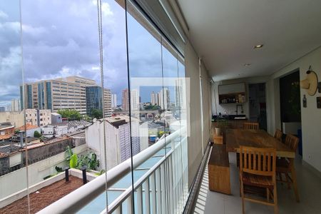 Apartamento à venda com 77m², 2 quartos e 1 vaga Apartamento à venda com 77m², 2 quartos e 1 vagaVaranda gourmet