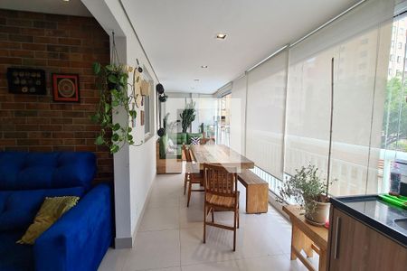 Apartamento à venda com 77m², 2 quartos e 1 vaga Apartamento à venda com 77m², 2 quartos e 1 vagaVaranda gourmet