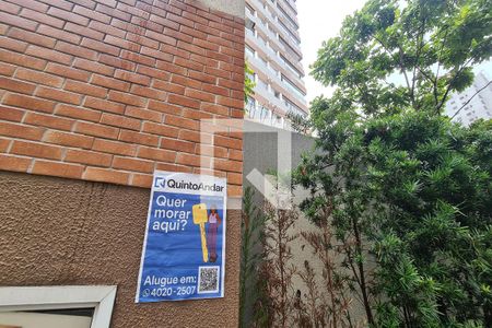 Apartamento à venda com 77m², 2 quartos e 1 vaga Apartamento à venda com 77m², 2 quartos e 1 vagaPlaquinha