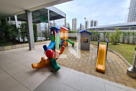 Apartamento à venda com 77m², 2 quartos e 1 vaga Apartamento à venda com 77m², 2 quartos e 1 vagaÁrea comum - Playground