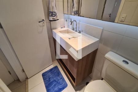Apartamento à venda com 77m², 2 quartos e 1 vaga Apartamento à venda com 77m², 2 quartos e 1 vagaBanheiro da Suíte