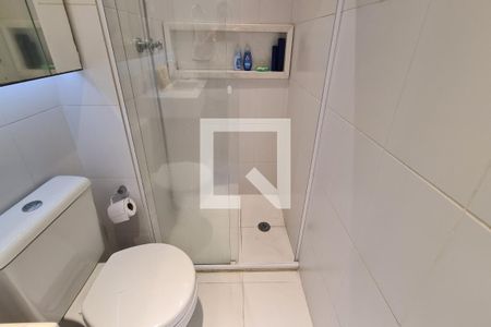 Apartamento à venda com 77m², 2 quartos e 1 vaga Apartamento à venda com 77m², 2 quartos e 1 vagaBanheiro da Suíte