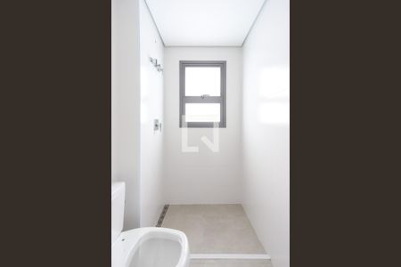 Apartamento à venda com 255m², 4 quartos e 4 vagas Apartamento à venda com 255m², 4 quartos e 4 vagasBanheiro da Suíte 1