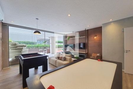 Apartamento à venda com 255m², 4 quartos e 4 vagas Apartamento à venda com 255m², 4 quartos e 4 vagasSala de Jogos