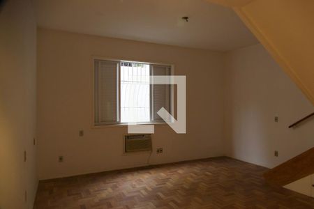 Apartamento à venda com 285m², 4 quartos e 2 vagas Apartamento à venda com 285m², 4 quartos e 2 vagasSuíte