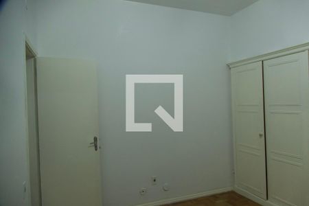 Apartamento à venda com 285m², 4 quartos e 2 vagas Apartamento à venda com 285m², 4 quartos e 2 vagasQuarto