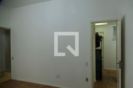 Apartamento à venda com 285m², 4 quartos e 2 vagas Apartamento à venda com 285m², 4 quartos e 2 vagasSuíte
