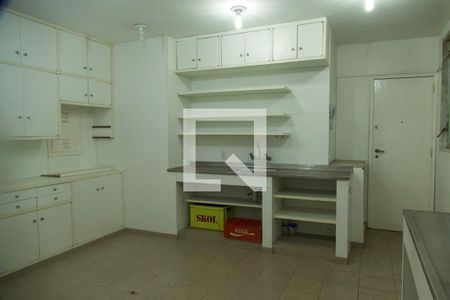 Apartamento à venda com 285m², 4 quartos e 2 vagas Apartamento à venda com 285m², 4 quartos e 2 vagasCozinha