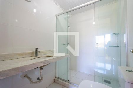 Casa à venda com 143m², 2 quartos e 2 vagasBanheiro da Suíte 1