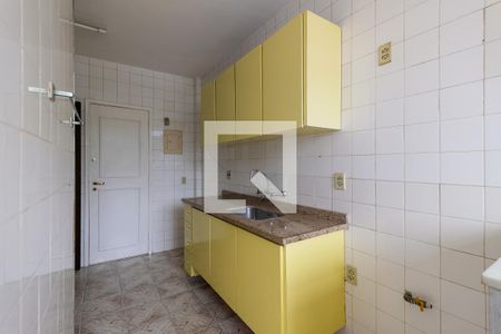 Apartamento à venda com 80m², 2 quartos e 1 vagaCozinha
