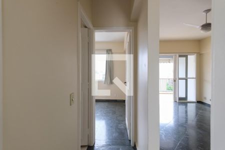 Corredor de apartamento à venda com 2 quartos, 80m² em Vila Isabel, Rio de Janeiro