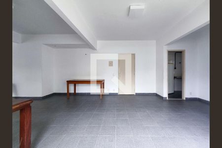 Apartamento à venda com 80m², 2 quartos e 1 vagaÁrea comum - Salão de festas