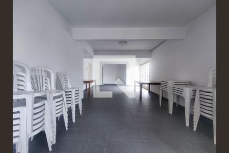 Apartamento à venda com 80m², 2 quartos e 1 vagaÁrea comum - Salão de festas