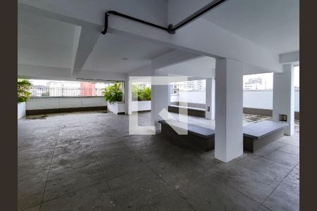 Apartamento à venda com 80m², 2 quartos e 1 vagaÁrea comum - Playground