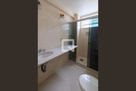 Apartamento à venda com 80m², 2 quartos e 1 vagaBanheiro Corredor