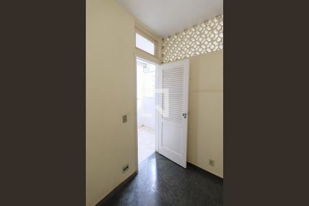 Apartamento à venda com 80m², 2 quartos e 1 vagaQuarto de Serviço