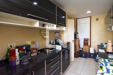 Apartamento à venda com 169m², 2 quartos e 1 vagaCozinha
