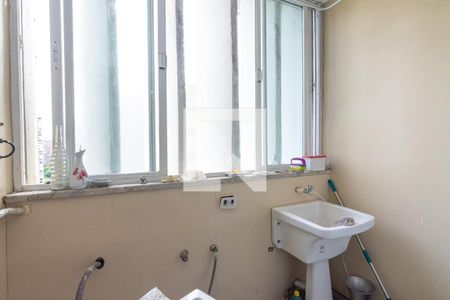 Apartamento à venda com 169m², 2 quartos e 1 vagaÁrea de Serviço