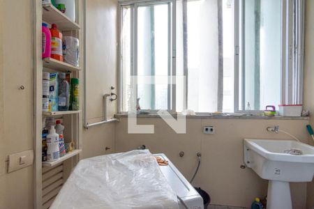 Apartamento à venda com 169m², 2 quartos e 1 vagaÁrea de Serviço