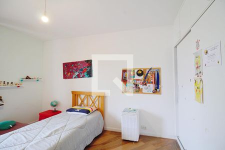 Casa à venda com 330m², 3 quartos e 3 vagasQuarto 3 