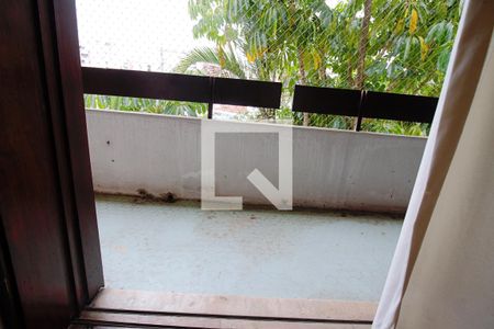 Casa à venda com 330m², 3 quartos e 3 vagasVaranda dos Quartos 2 e 3 