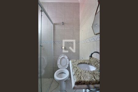 Banheiro da Suíte 1 de casa para alugar com 4 quartos, 225m² em Vila Curuca, Santo André
