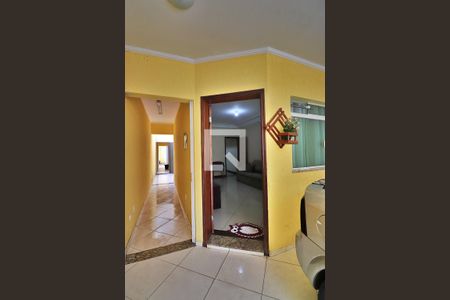 Casa à venda com 225m², 4 quartos e 4 vagasEntrada