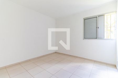 Quarto 2 de apartamento para alugar com 2 quartos, 44m² em Vila Joaniza, São Paulo