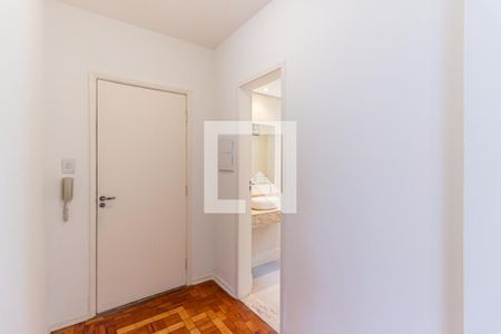 Entrada de apartamento para alugar com 3 quartos, 110m² em Vila Buarque, São Paulo