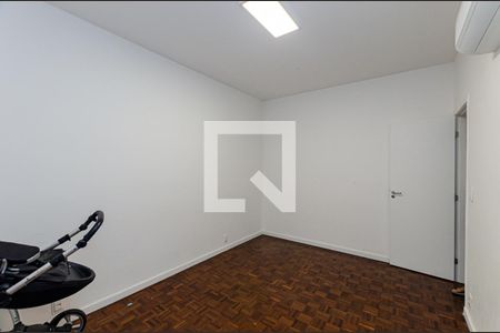 Quarto 1 de apartamento para alugar com 3 quartos, 110m² em Icaraí, Niterói