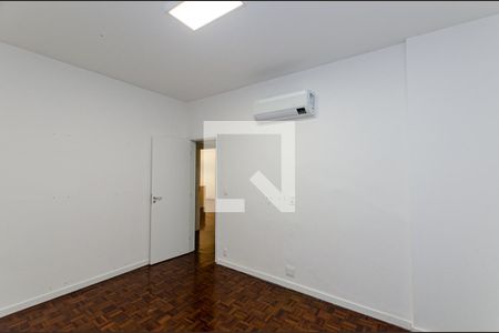 Quarto 1 de apartamento para alugar com 3 quartos, 110m² em Icaraí, Niterói