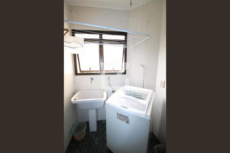 Apartamento para alugar com 114m², 4 quartos e 3 vagasÁrea de Serviço