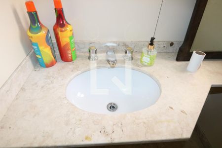 Suite do Quarto 1 de apartamento para alugar com 4 quartos, 114m² em Perdizes, São Paulo