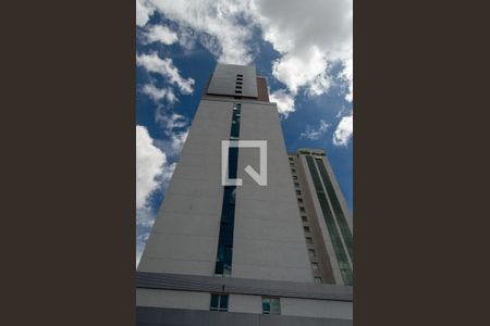 Studio à venda com 29m², 1 quarto e 1 vaga Studio à venda com 29m², 1 quarto e 1 vagaFachada