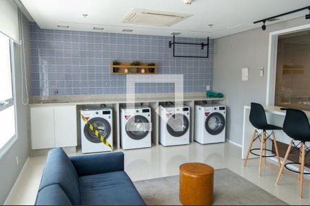 Studio à venda com 29m², 1 quarto e 1 vaga Studio à venda com 29m², 1 quarto e 1 vagaÁrea comum