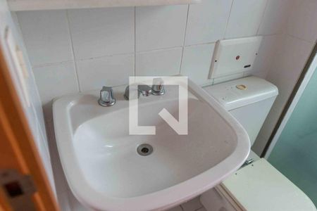 Banheiro de apartamento à venda com 1 quarto, 80m² em Ingá, Niterói