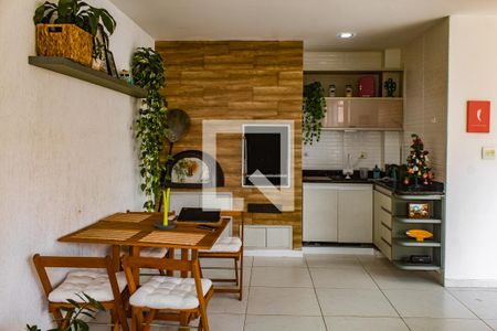 Sala de apartamento para alugar com 3 quartos, 200m² em Jardim Las Palmas, Guarujá