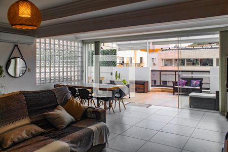 Sala de apartamento para alugar com 3 quartos, 200m² em Jardim Las Palmas, Guarujá