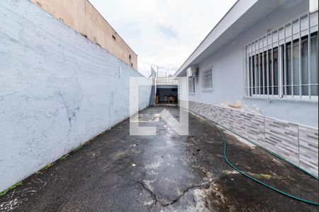 Casa à venda com 450m², 2 quartos e 7 vagasQuintal
